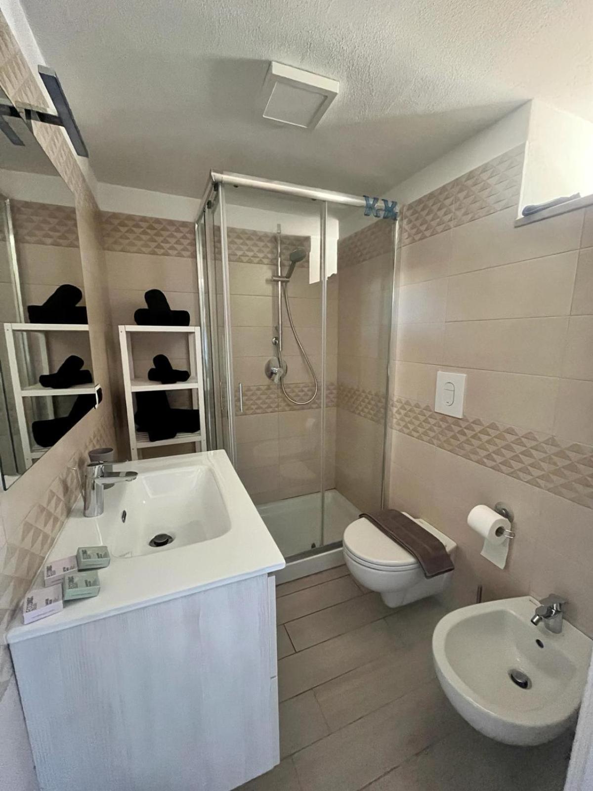 Dimora Toma Apartment Весте Екстериор снимка