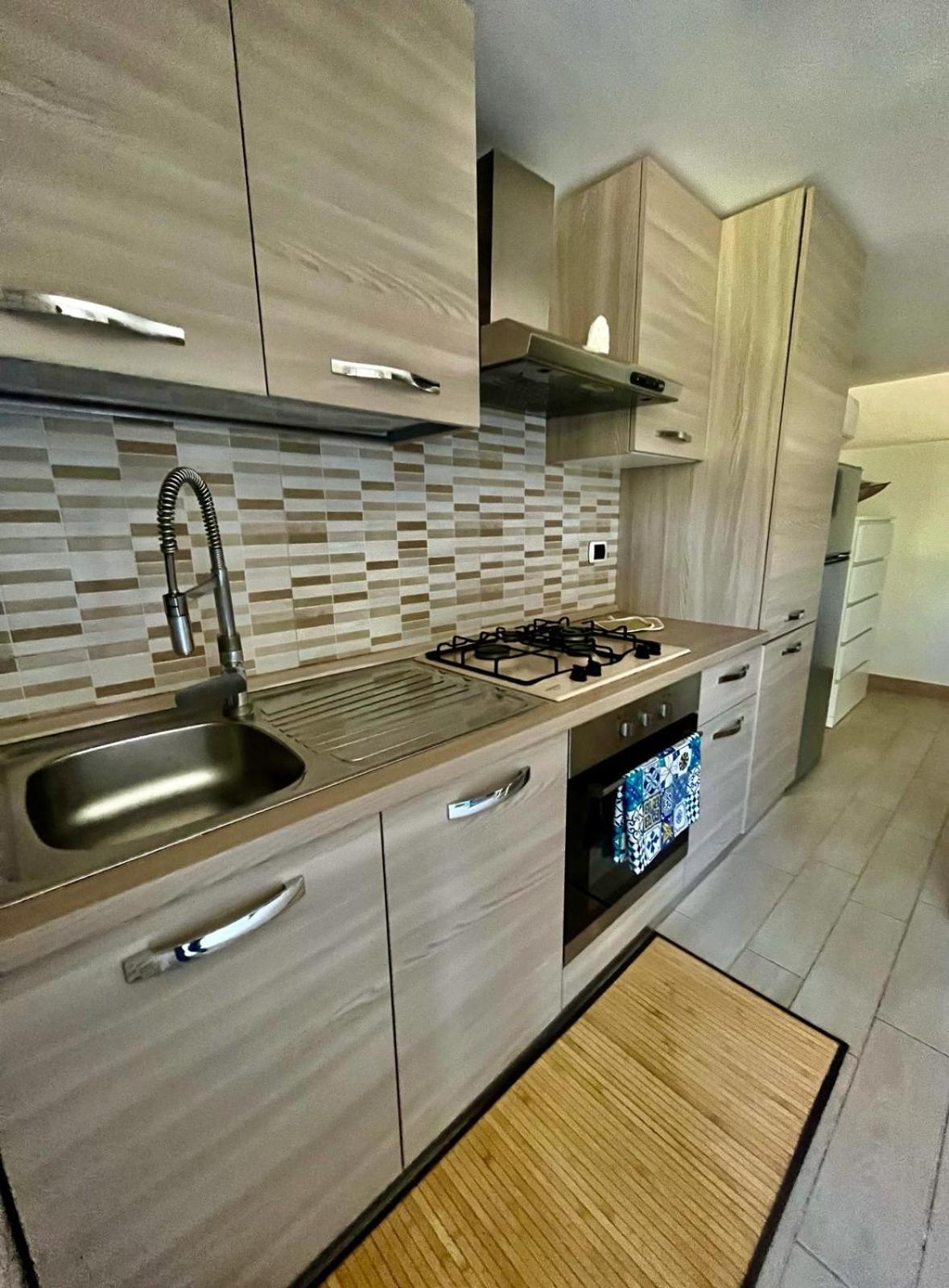 Dimora Toma Apartment Весте Екстериор снимка